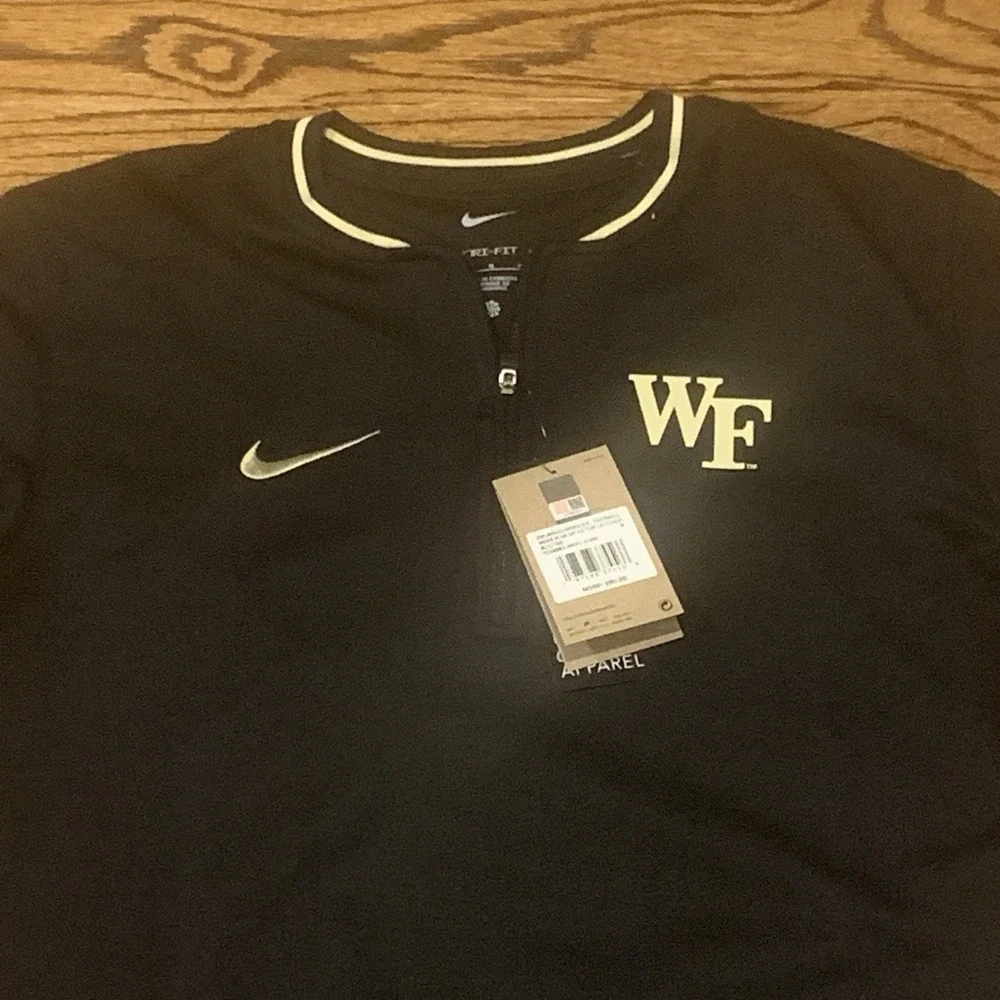 Wake Forest Demon Deacons Nike Black 1/4 Zip Pullover Jacket Men's Size Medium